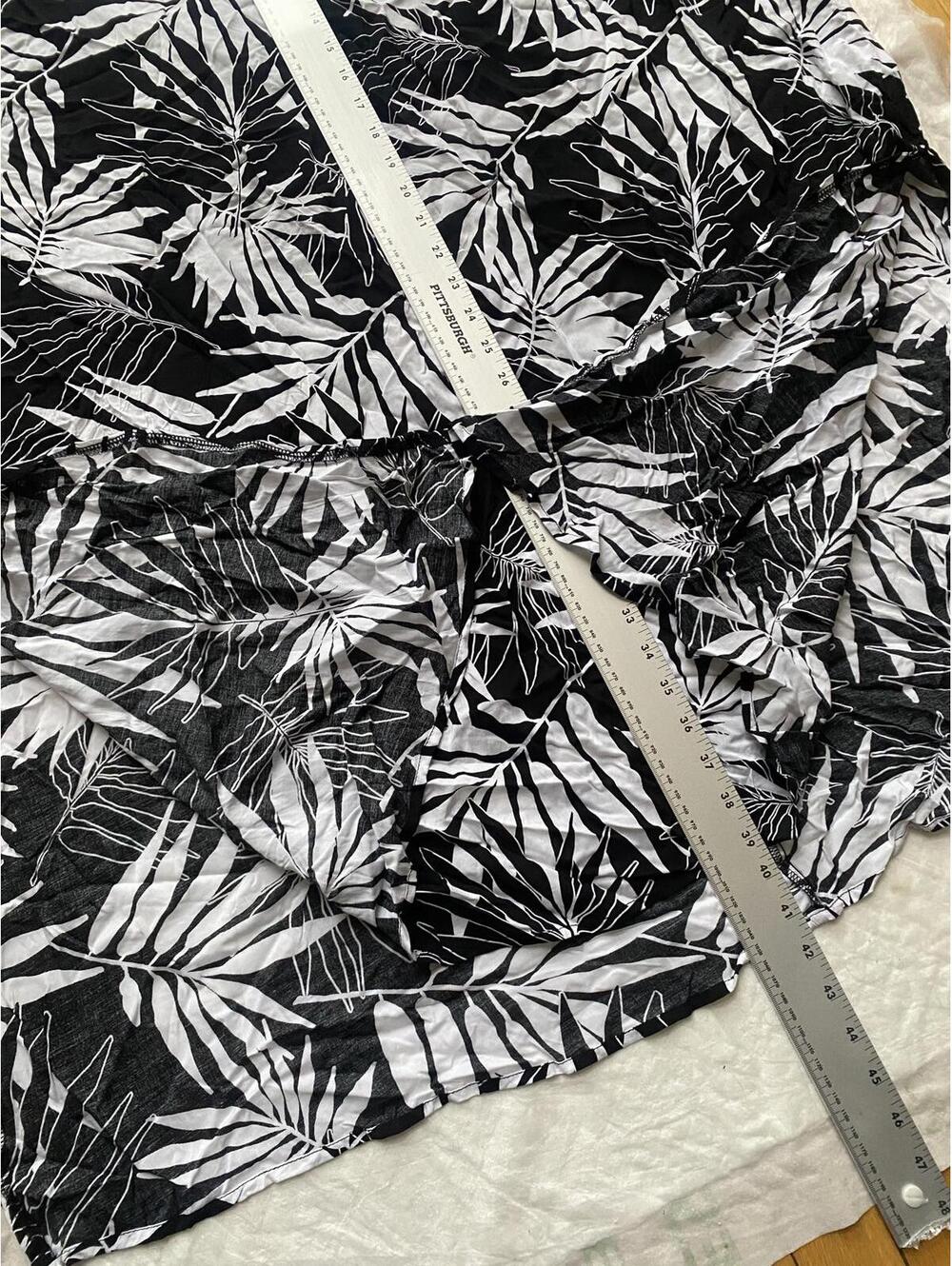 Joyspun Black and White Leaf Print Spaghetti Strap Dress 3X - Picture 9 of 12